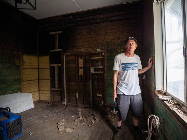 Lismore Flood victim Chris Martin was living in a shed until his family could can get back into their destroyed home. Picture: Danielle Smith