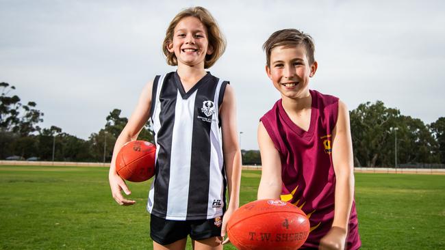 Footy live stream: Following in the footsteps of country greats