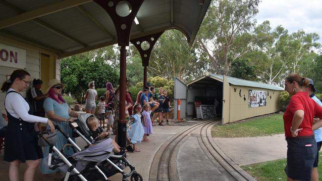 Eager passengers waiting to board the mini train at the Great Australian Bites Australia Day event 2023. Picture: Chloe Cufflin.