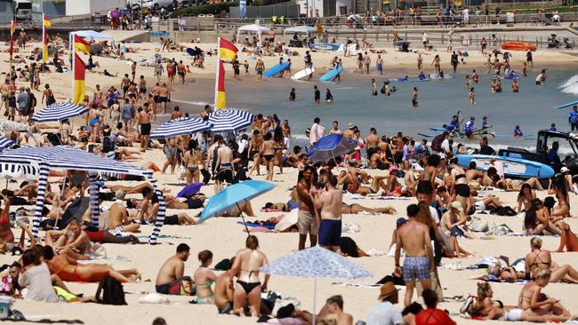 Beachgoers at Bondi on Tuesday. Wednesday was set to be the hottest November day since 2020. Picture: Sam Ruttyn