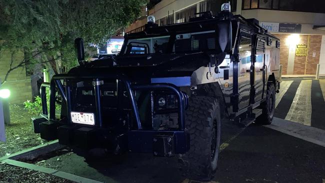 A Victoria Police vehicle believed to have escorted a prisoner to Geelong hospital after a stabbing on Monday. Photo: Supplied.