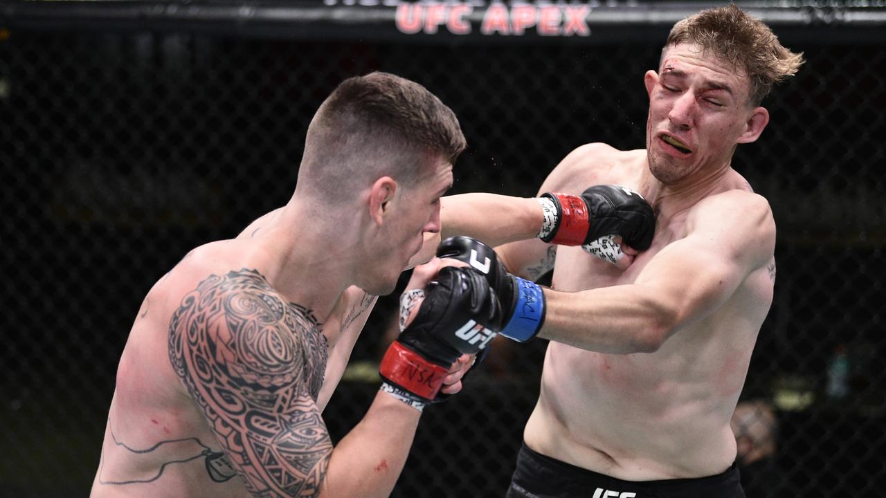 Brendan Allen (L) beat Kyle Daukaus in a controversial and bloody war in UFC’s Las Vegas Fight Night.