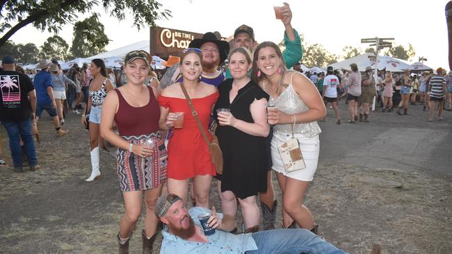 Kirsten, Claudia, Jess, Kacey, Luke, Lyle, Brendan CMC Rocks 2023 Willowbank Raceway