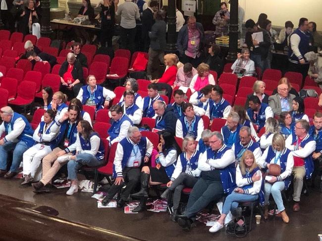 Chris Hayes and Tu Le seen together in front row at Labor's 2022 NSW State Conference. Picture: Supplied