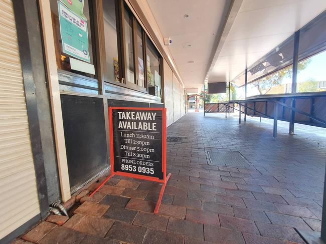 Shops have closed in Alice Springs ahead of the 72-hour lockdown. Picture: Jasmine Burke