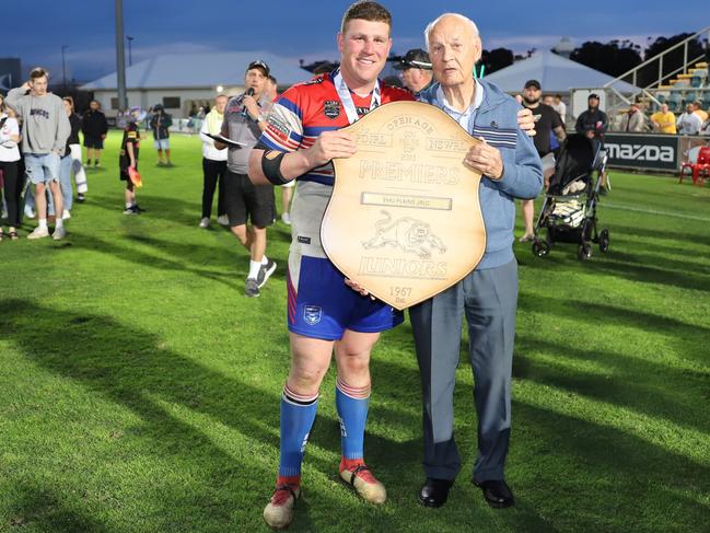 Kings of Penrith: Emu Plains skipper Thomas Romer with the Don Feltis Shield. Picture: Steve Montgomery