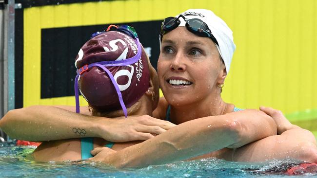 Mollie O'Callaghan beat Emma McKeon by a fingernail. (Photo by Quinn Rooney/Getty Images)