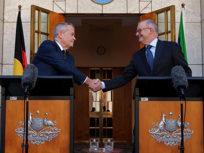 Anthony Albanese congratulates Bill Shorten on his political career. Picture Instagram