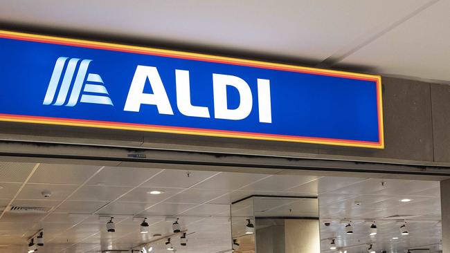 No queue and almost empty Aldi at Toombul Shopping Centre on the first day of the three-day lockdown. 1015 Sandgate Rd, Nundah, Brisbane, 9th of January 2021. (News Corp/Attila Csaszar)