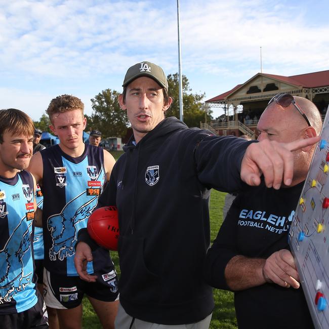 Eaglehawk coach Travis Matheson, Picture Yuri Kouzmin