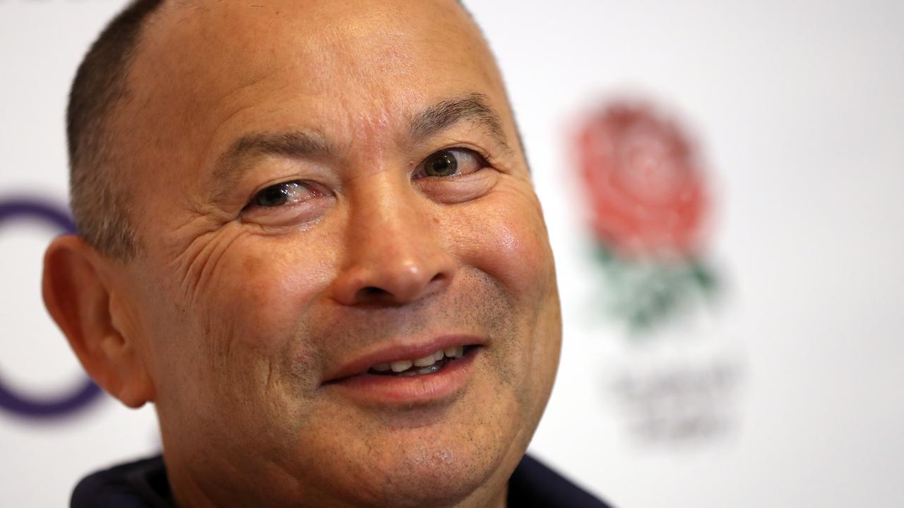 Eddie Jones talks to the media. (Photo by David Rogers/Getty Images)