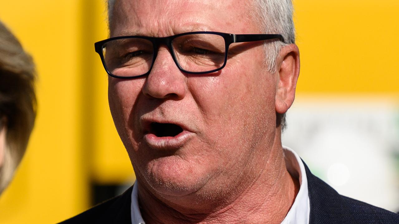 the-block-host-scott-cam-calls-out-nsw-taxis-for-ripping-off