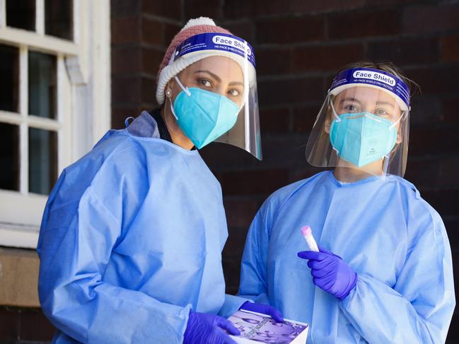 SYDNEY, AUSTRALIA - Newswire Photos AUGUST 04, 2021: Nurses are seen working at the Coogee pop up Drive thru Covid-19 testing site during Lockdown in Sydney. Picture: NCA Newswire /Gaye Gerard