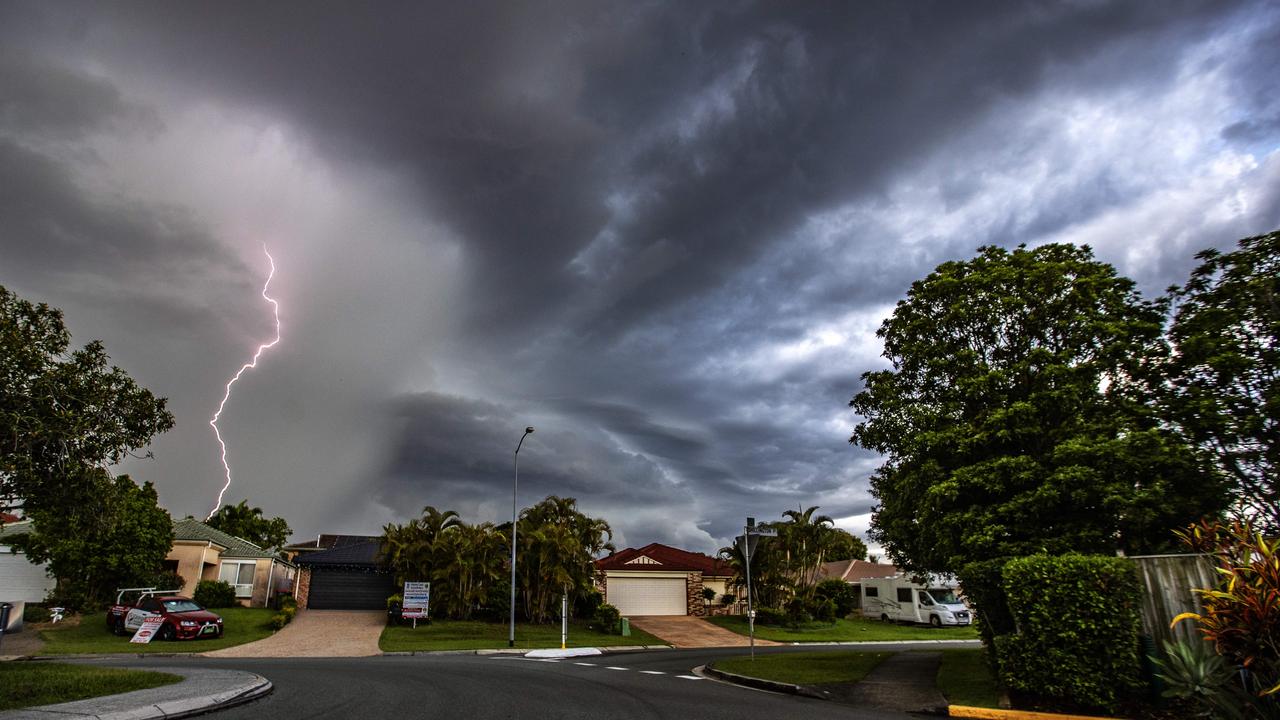 Brisbane Weather Warning Of Long Weekend Deluge Gold Coast Bulletin 