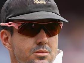 SYDNEY, AUSTRALIA - JANUARY 03: Kevin Pietersen of England looks on during day one of the Fifth Ashes Test match between Australia and England at Sydney Cricket Ground on January 3, 2014 in Sydney, Australia. (Photo by Cameron Spencer/Getty Images)