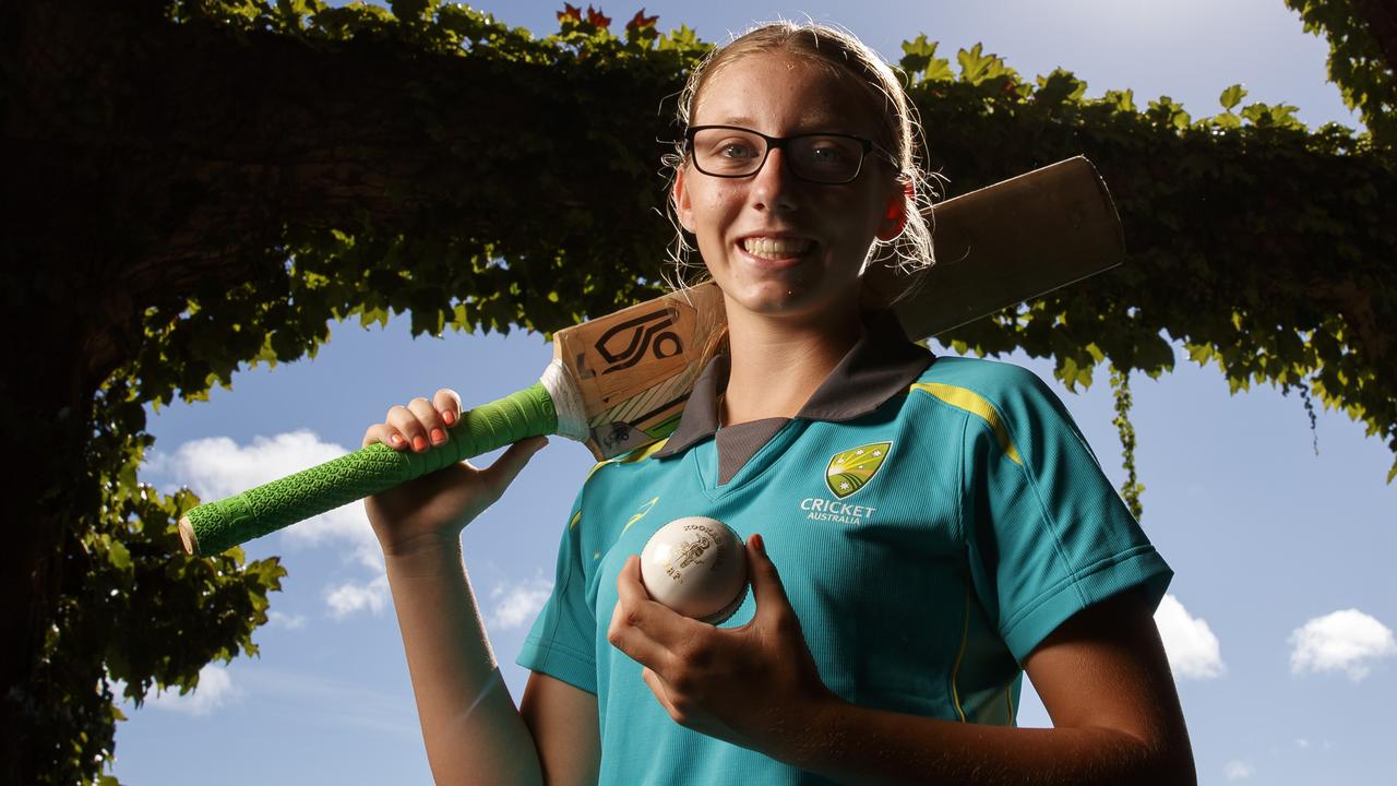 Womens Cricket Darcie Brown A Teenage Bowling Sensation The Advertiser
