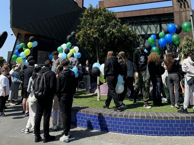 Crowds gather to pay tribute to Oscar. Picture: Regan Hodge