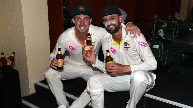 Shaun Marsh and Nathan Lyon celebrate Australia’s Ashes win at the SCG. Picture: Ryan Pierse/Getty Images