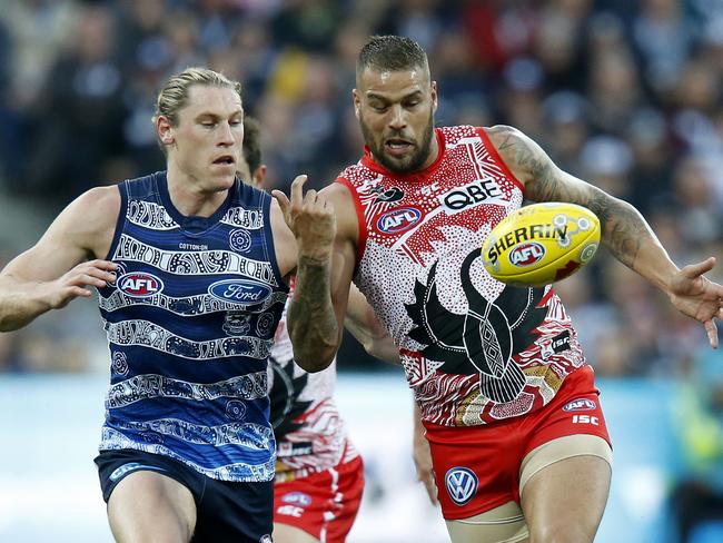 Mark Blicavs has experience on Lance Franklin. Picture: Darrian Traynor/Getty Images