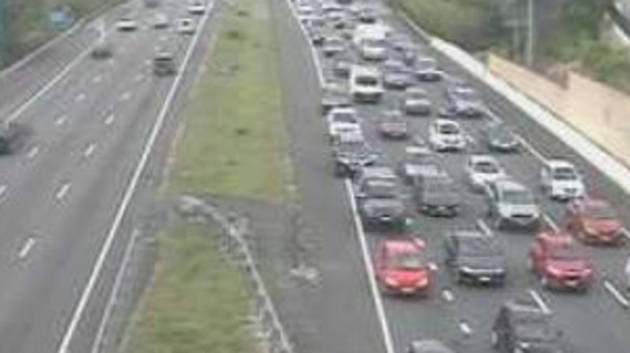 Pacific Motorway Traffic: Crash Causes Peak Hour Delay | The Courier Mail