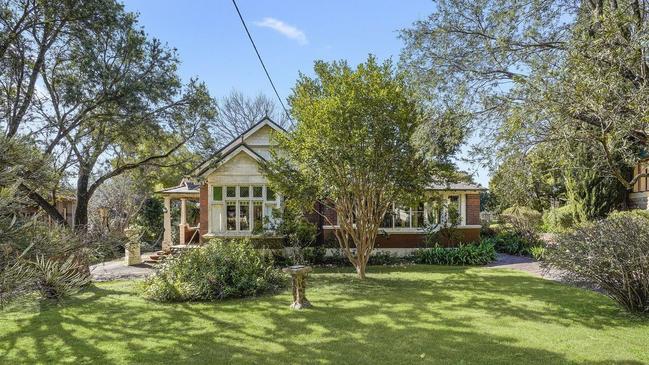 9 Appian Way, Burwood, fetched $8m.