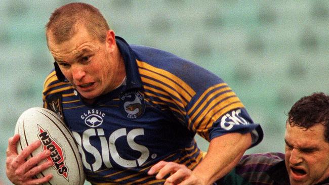 Former Eels player Brett Horsnell is taking legal action against Parramatta over concussions he suffered as a player.