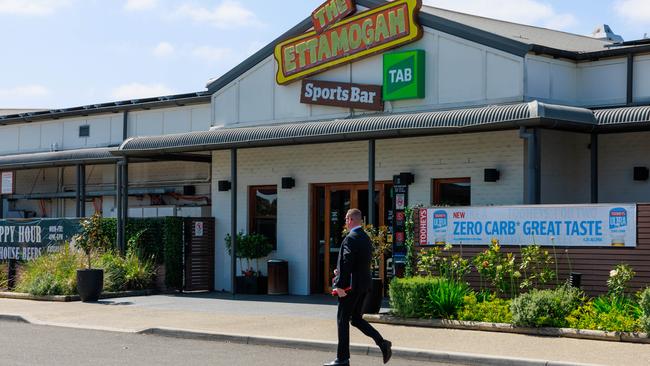A detective at the Ettamogah Pub following the deadly assault. Picture: Justin Lloyd