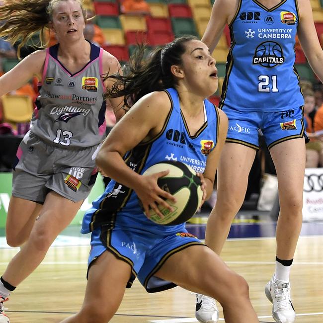 Abby Cubillo of the UC Capitals. Picture: Ian Hitchcock/Getty Images