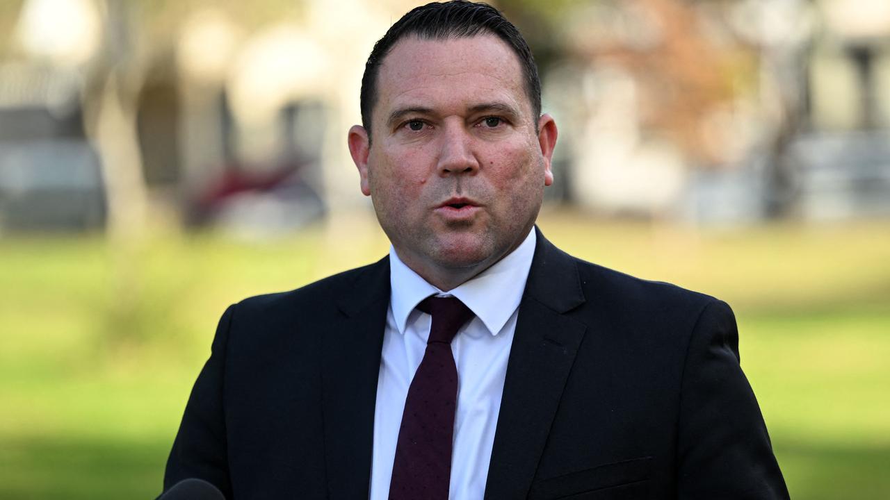 FA boss makes shock decision to quit
