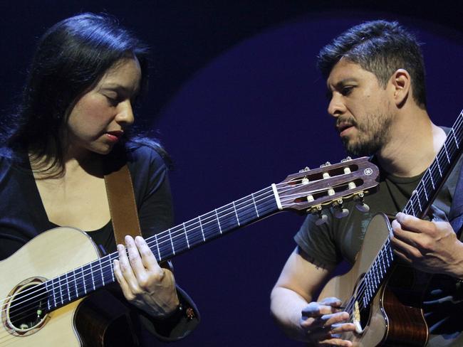 Rodrigo y Gabriela for u on sunday