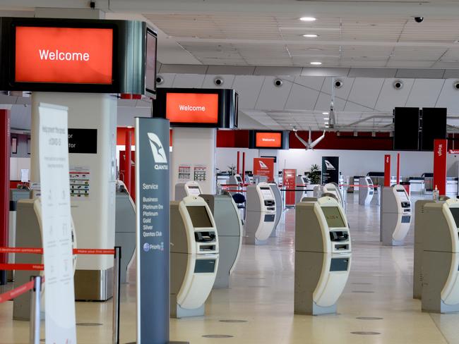 MELBOURNE, AUSTRALIA - NewsWire Photos AUGUST 4: Terminal 4 (QANTAS domestic check-in) at Melbourne Airport is deserted. Picture: NCA NewsWire / Andrew Henshaw