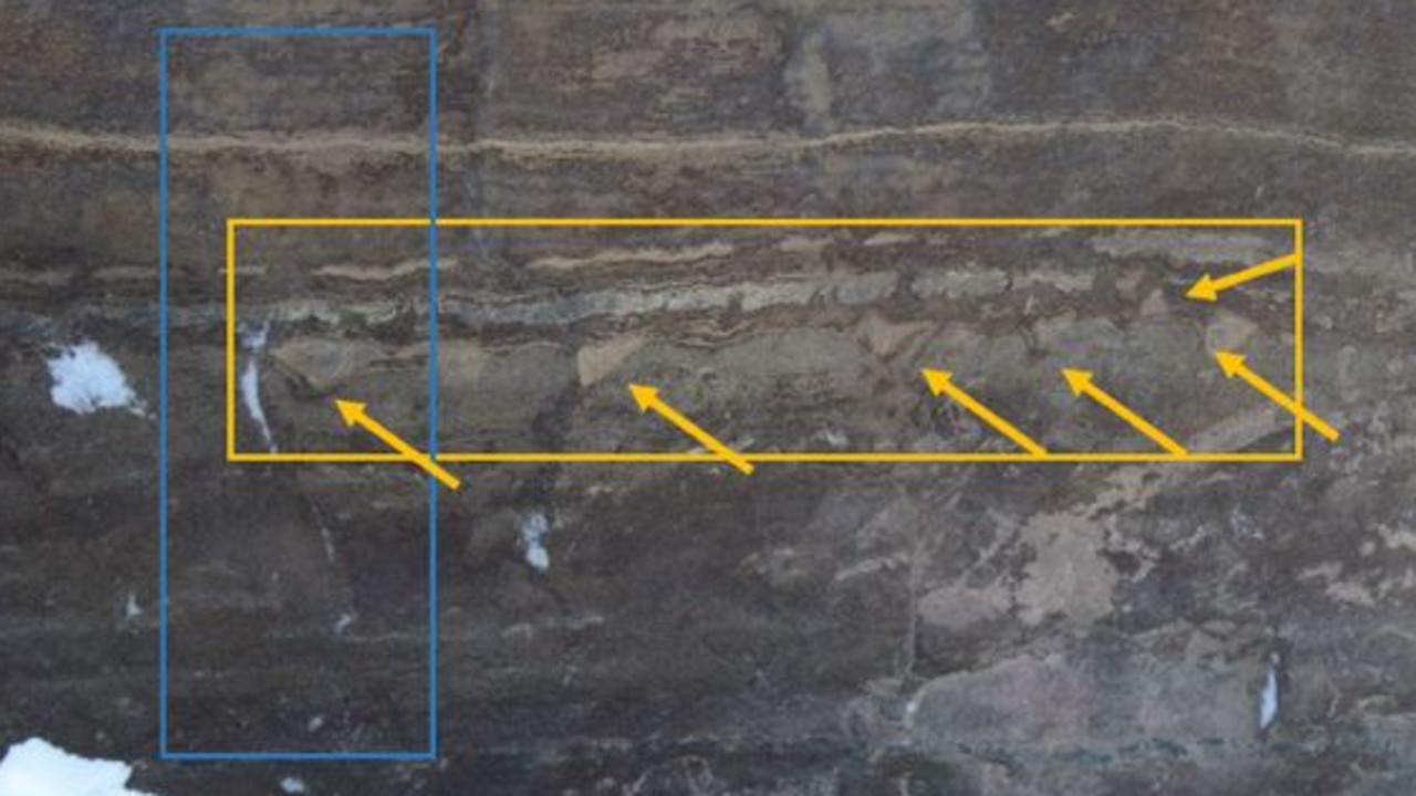 Dr Allwood’s team concluded that the current evidence did not support the interpretation of the structures as 3.7 billion-year-old stromatolites.