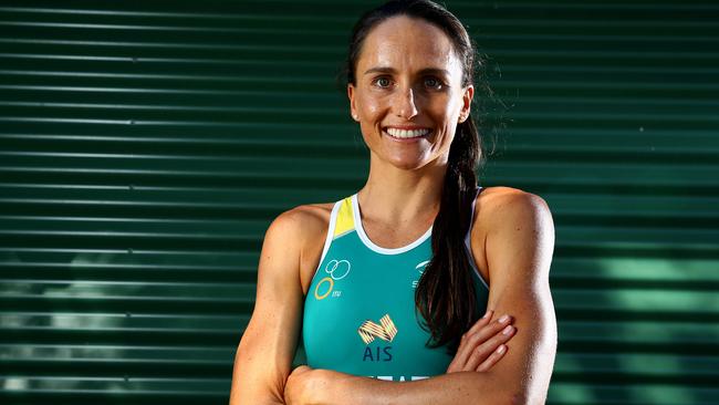 Gold Coast triathlete Emma Moffatt secured her place in Rio with a seventh-place finish at the Gold Coast leg of the World Triathlon Series