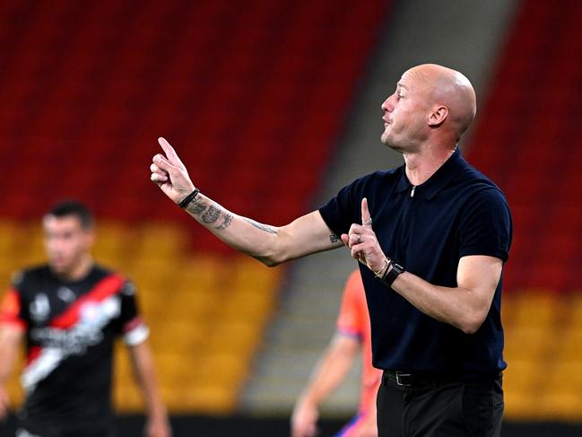 Brisbane head coach Ruben Zadkovich has allegedly used time-wasting tactics against WSW. Picture: Bradley Kanaris/Getty Images