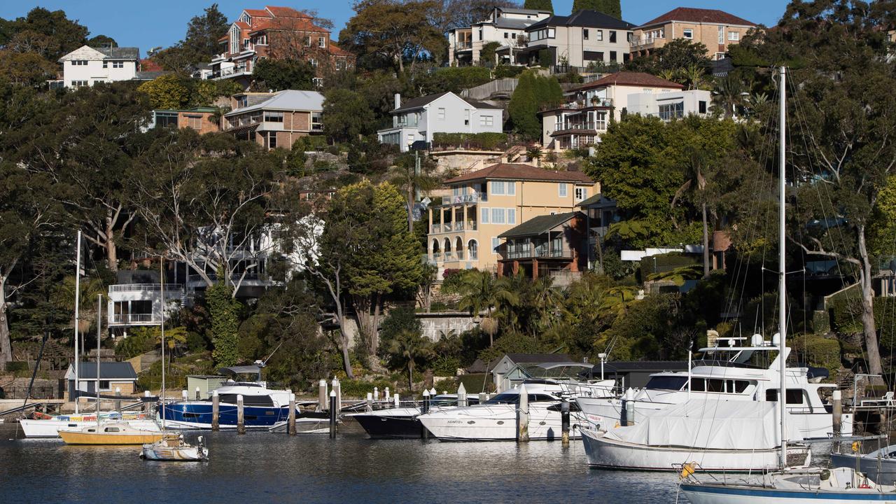 Bodies of man and woman found on yacht off Cammeray