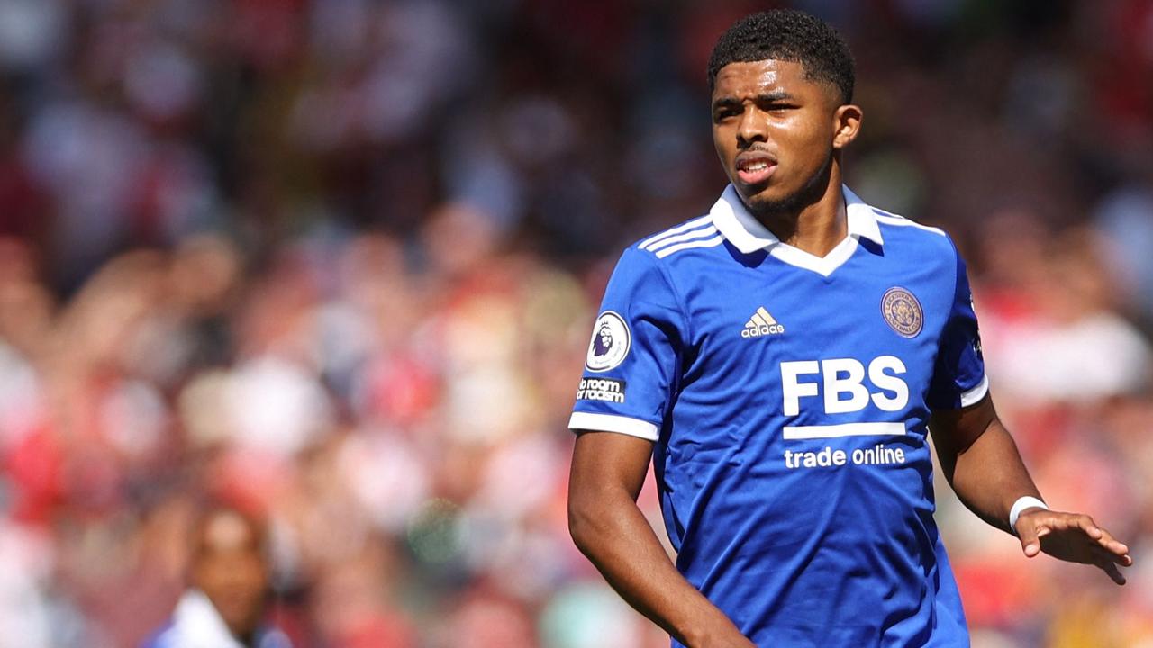 Leicester City's French defender Wesley Fofana runs with the ball during the English Premier League football match between Arsenal and Leicester City at the Emirates Stadium in London on August 13, 2022. (Photo by ADRIAN DENNIS / AFP) / RESTRICTED TO EDITORIAL USE. No use with unauthorised audio, video, data, fixture lists, club/league logos or 'live' services. Online in-match use limited to 120 images. An additional 40 images may be used in extra time. No video emulation. Social media in-match use limited to 120 images. An additional 40 images may be used in extra time. No use in betting publications, games or single club/league/player publications. /