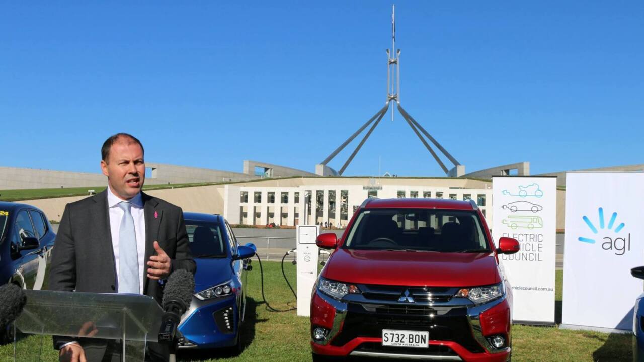 No use ridiculing electric vehicles: Frydenberg