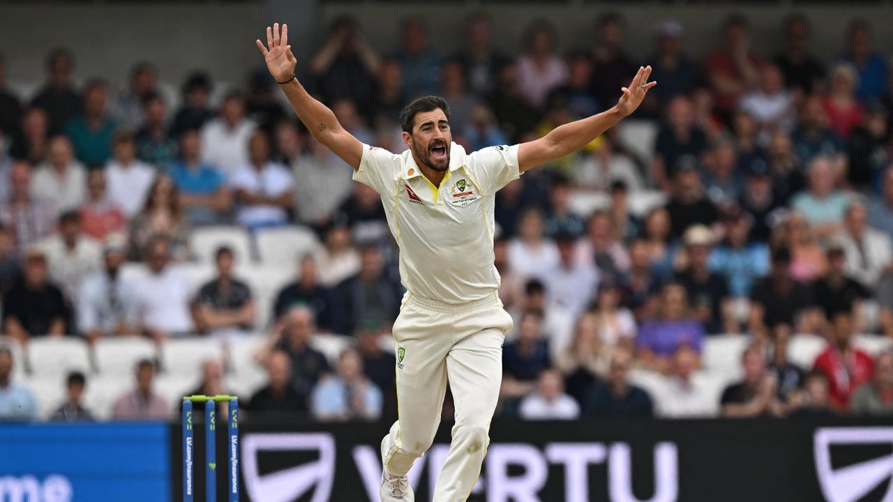 Australia's Mitchell Starc appeals unsuccessfully to the umpire. Picture: AFP