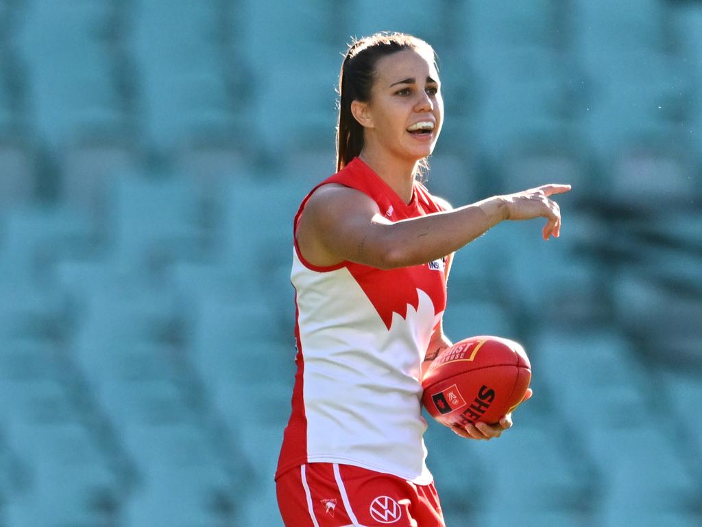 SYDNEY, AUSTRALIA - AUGUST 17: Chloe Molloy of the Swans during the AFLW practice match between Sydney Swans and Hawthorn Hawks at Sydney Cricket Ground, on August 17, 2024, in Sydney, Australia. (Photo by James Gourley/Getty Images via AFL Photos)