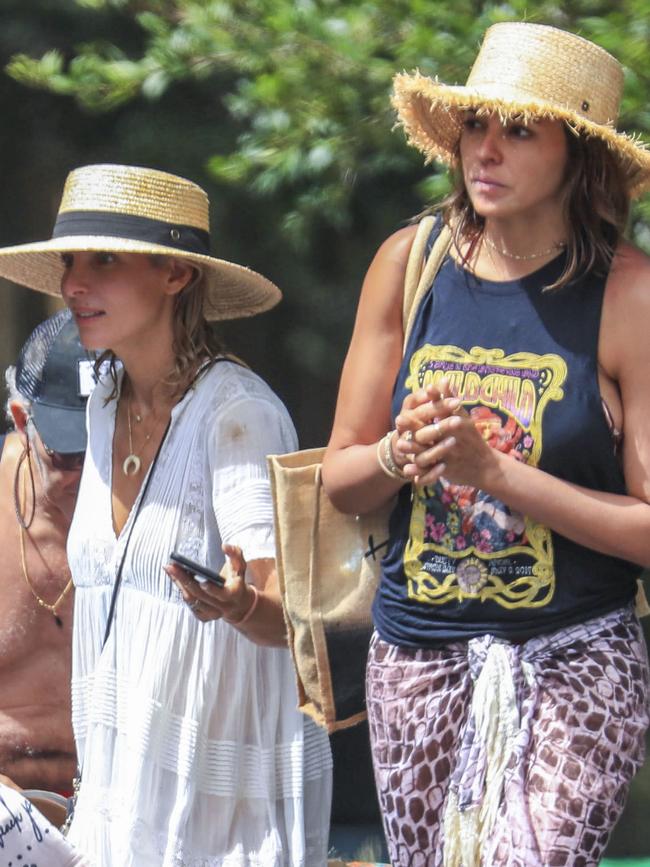 Elsa Pataky hanging with her new bestie Luciana Barroso. Picture: MEDIA MODE/BACKGRID