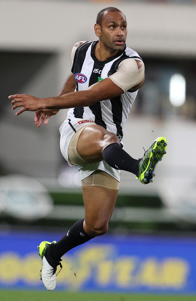 Travis Varcoe kicks clear against Brisbane. Picture: Michael Klein