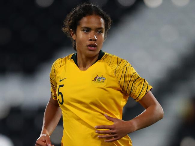 LONDON, ENGLAND - OCTOBER 09: Mary Fowler of Australia during the International Friendly between England Women and Australia Women at Craven Cottage on October 9, 2018 in London, England. (Photo by Catherine Ivill/Getty Images)