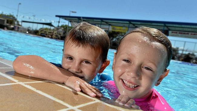 Atlas 5, and Jetta, 6, St Johns. SOCIALS: Out and about cooling off from the hot weather at Gympie Memorial Pool. January 12, 2016.Photo Patrick Woods / Gympie Times. Picture: Patrick Woods