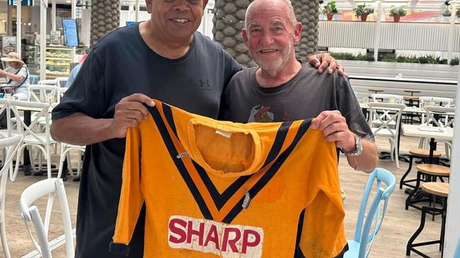 League great Larry Corowa got his jersey back after 40 years.