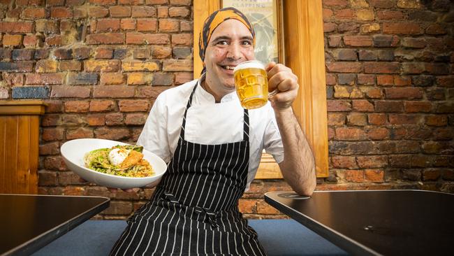 Tassie's Best Pub Lunch. Head Chef Dayal Patel with the New Sydney's take on Caesar Salad. Picture: RICHARD JUPE