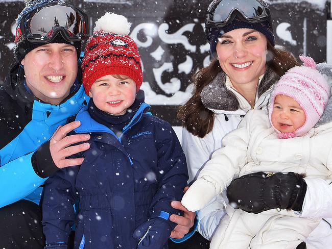 FRENCH ALPS, FRANCE - MARCH 3: (NEWS EDITORIAL USE ONLY. NO COMMERCIAL USE. NO MERCHANDISING) (Alternate crop of #514133584) Catherine, Duchess of Cambridge and Prince William, Duke of Cambridge, with their children, Princess Charlotte and Prince George, enjoy a short private skiing break on March 3, 2016 in the French Alps, France. (Photo by John Stillwell - WPA Pool/Getty Images) (TERMS OF RELEASE - News editorial use only - it being acknowledged that news editorial use includes newspapers, newspaper supplements, editorial websites, books, broadcast news media and magazines, but not (by way of example) calendars or posters.)