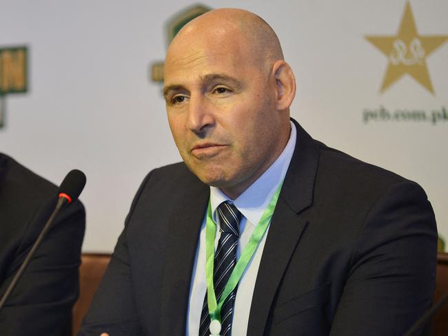 Chief executive officer of Australian cricket board Nick Hockley (R) and his Pakistan's counterpart Faisal Hasnain attend a media briefing during the first day of the first Test cricket match between Pakistan and Australia at the Rawalpindi Cricket Stadium in Rawalpindi on March 4, 2022. (Photo by Farooq NAEEM / AFP)