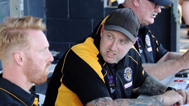 Broadview coach Matt Burgess with former South Adelaide star Nick Liddle. Picture: Matt Oborn