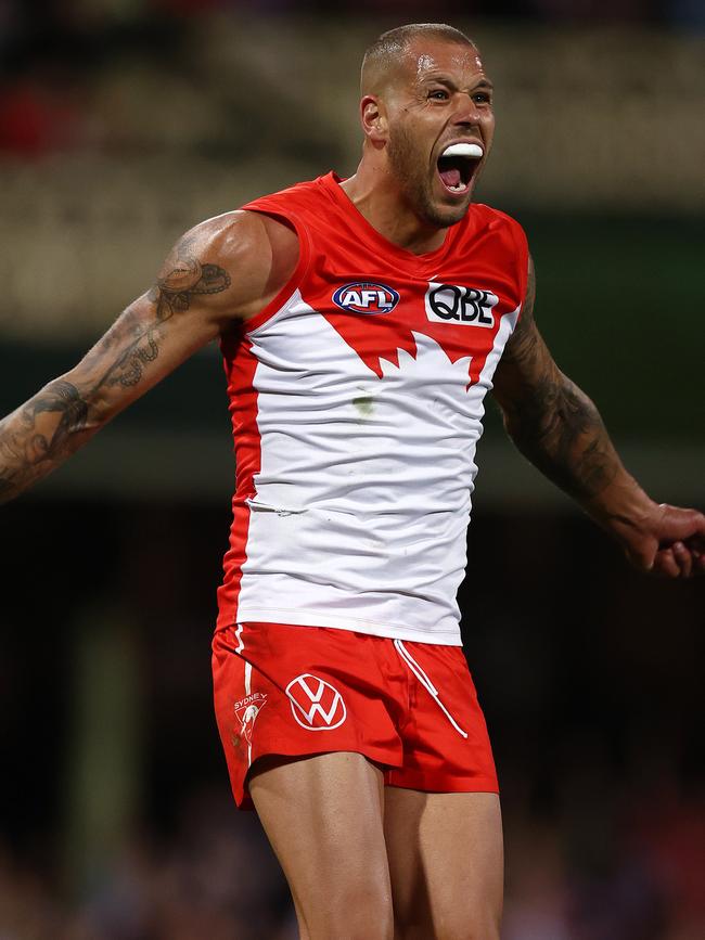 Lance Franklin celebrates the Swans preliminary final win . Picture by Michael Klein