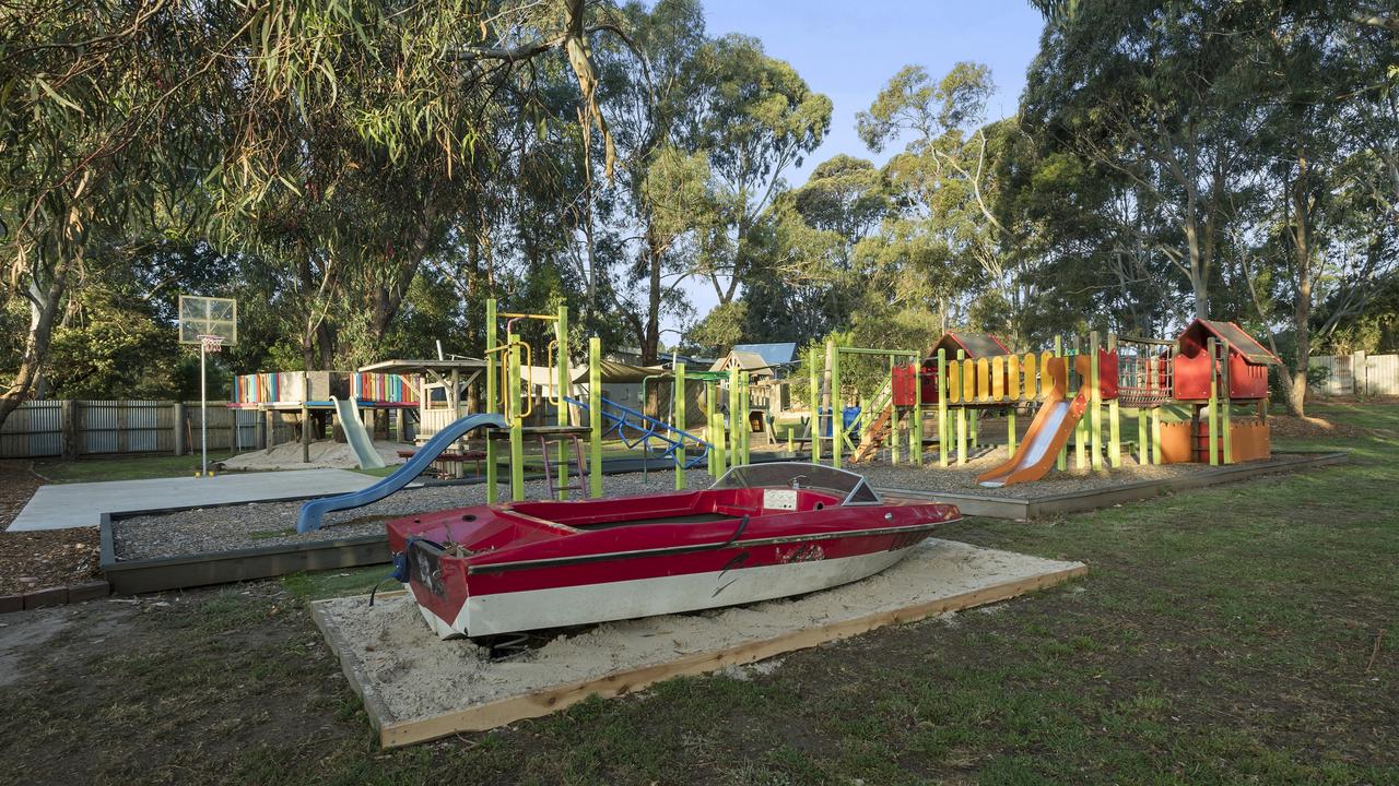 The family sourced the equipment from the nearby Drysdale Primary School.